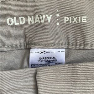 Size 10 Gray Old Navy Pixie pants